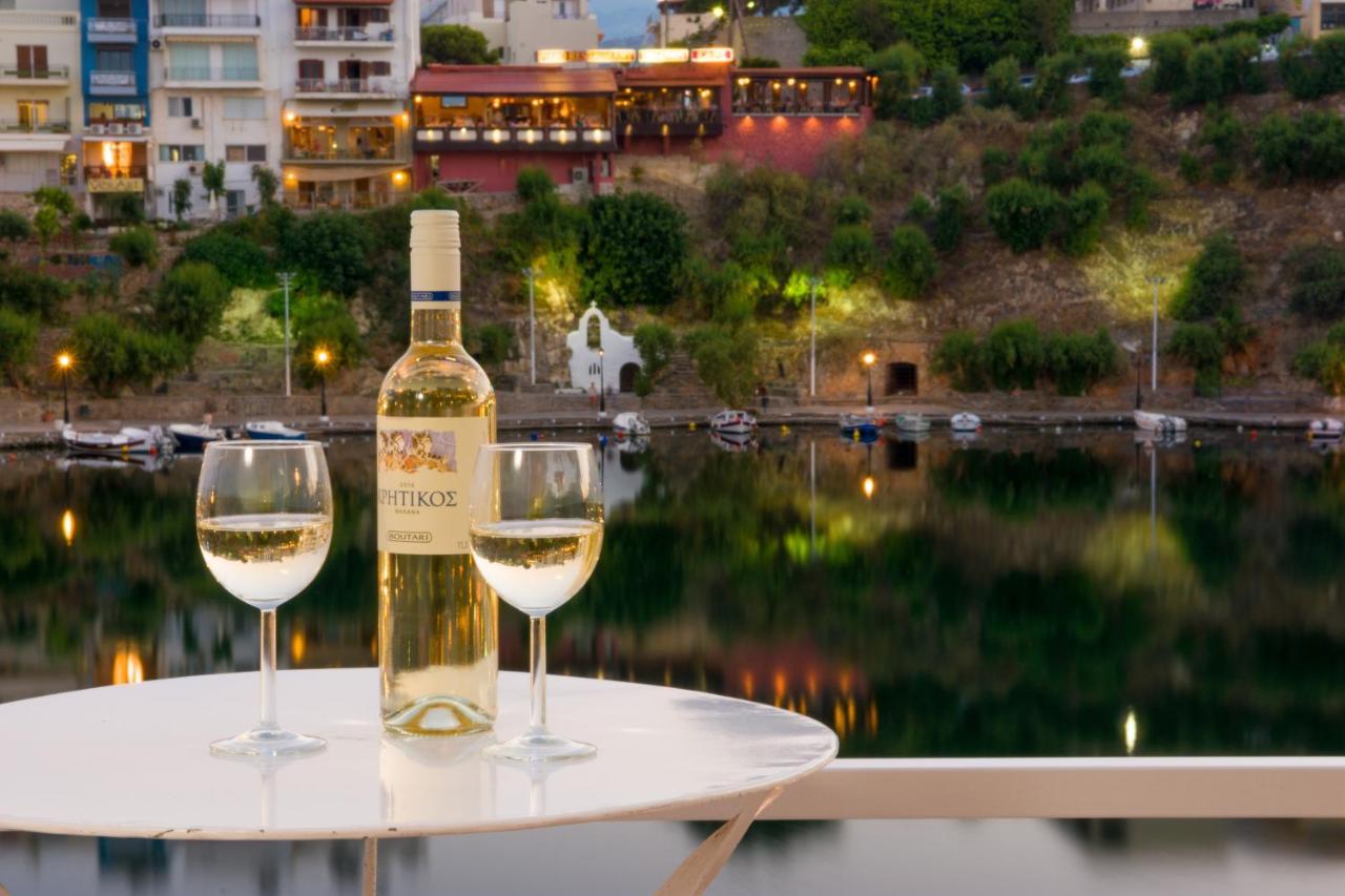 Straight To The Lake View Apartments Agios Nikolaos  Ngoại thất bức ảnh