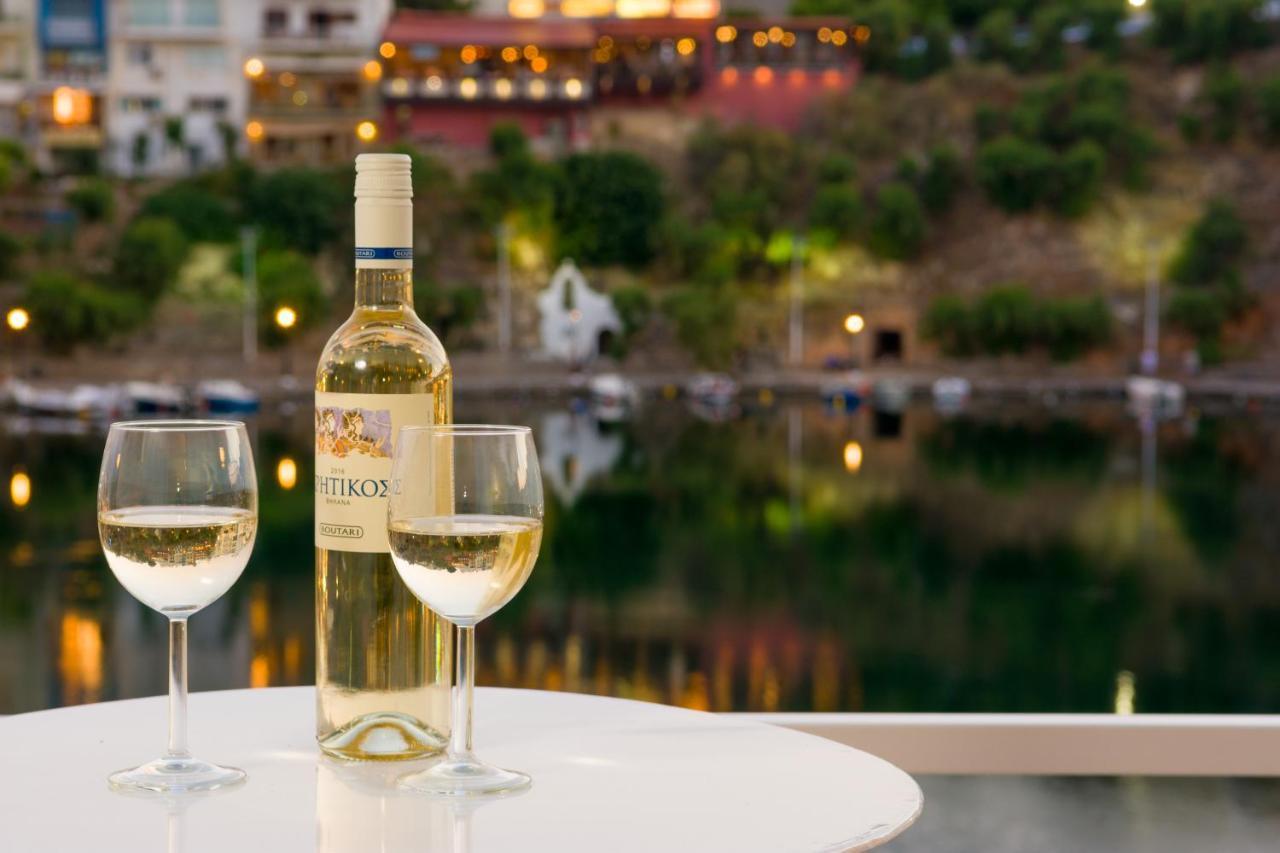 Straight To The Lake View Apartments Agios Nikolaos  Ngoại thất bức ảnh